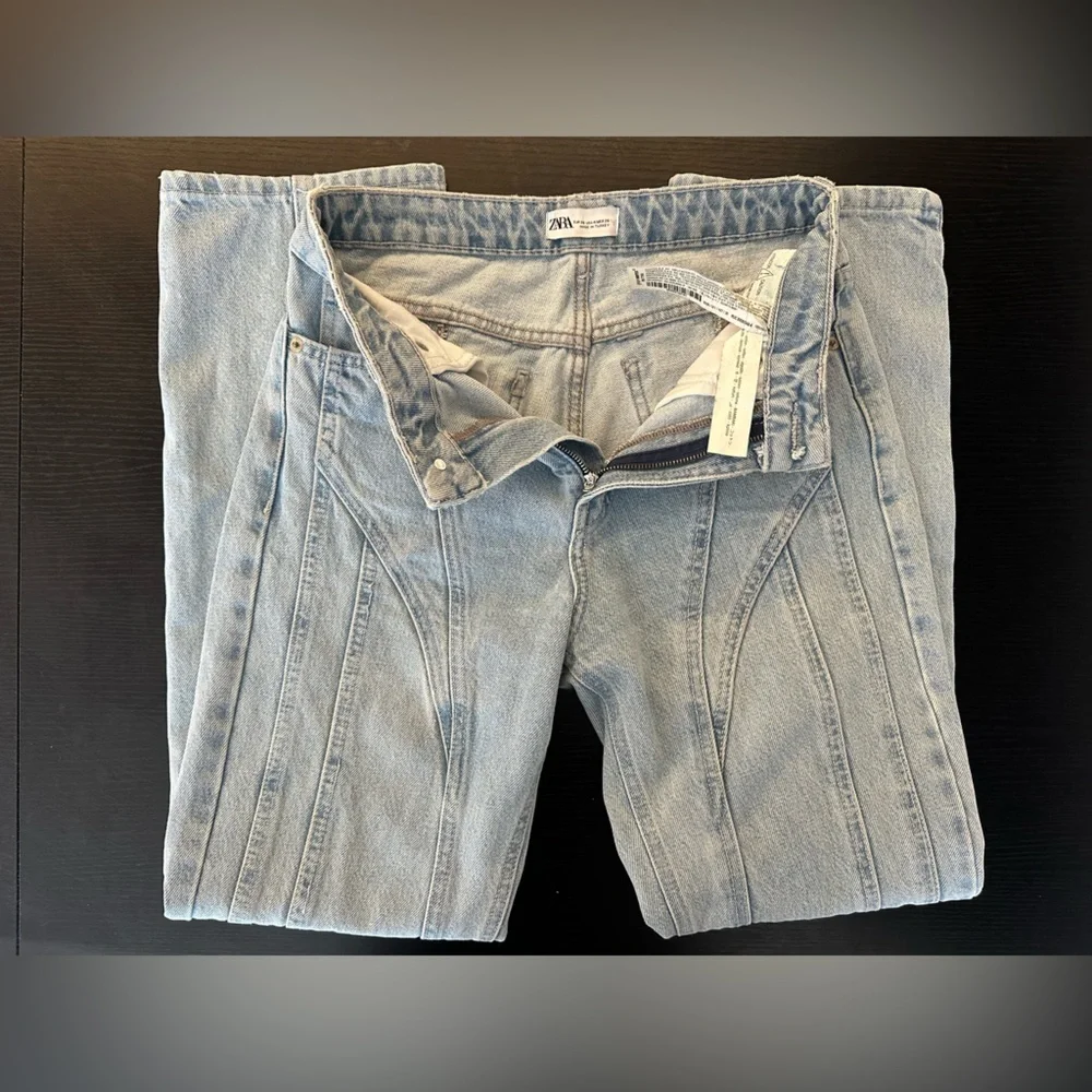 Zara Women's Light Blue Straight Leg Jeans - Picture 4 of 8